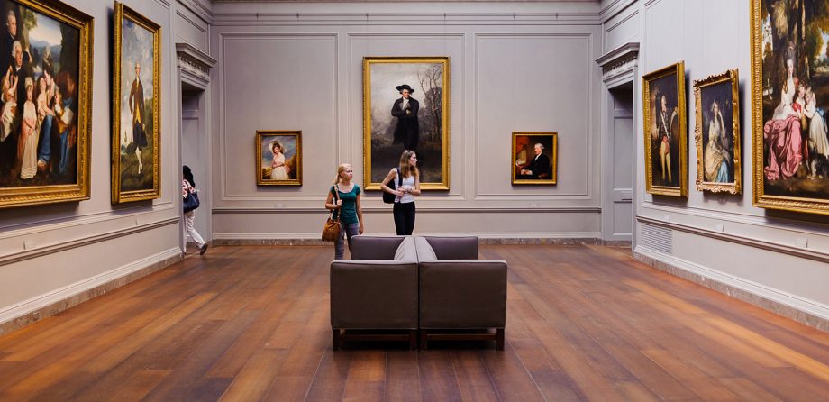 Customer experience in an art gallery